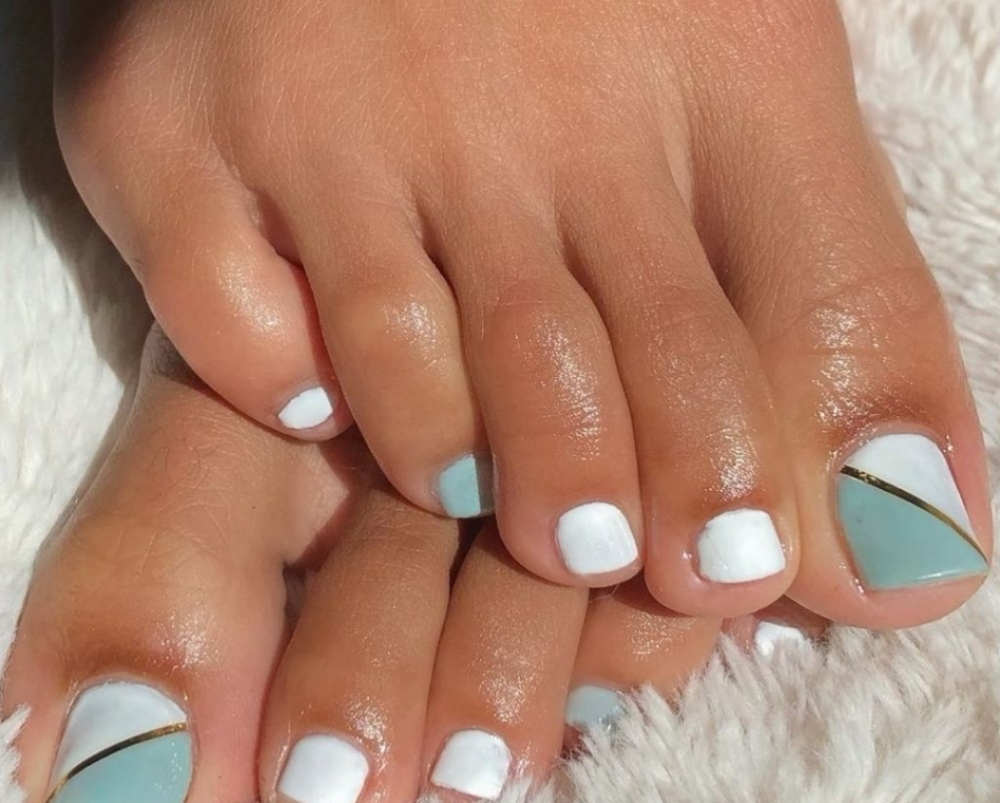 Gel Pedicure
