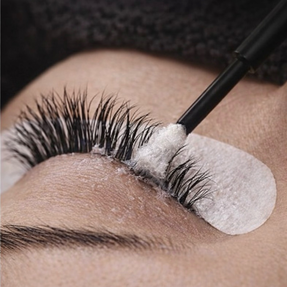 Lash Removal at HAUSOFDANGER in Deland, FL