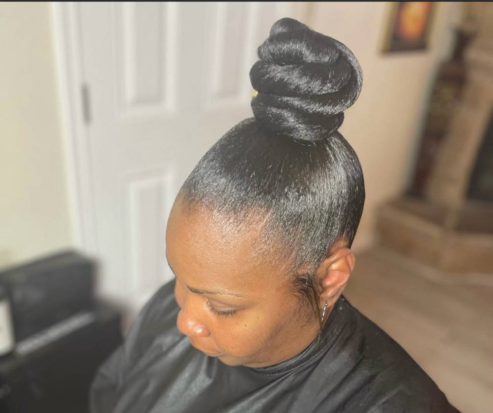 Bun ponytail