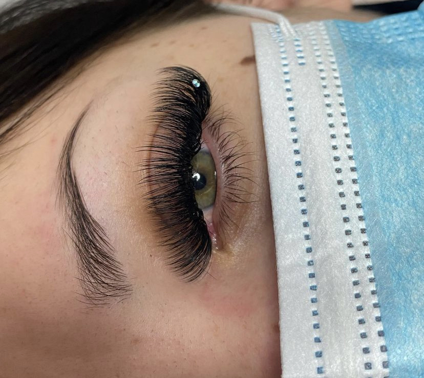 Hybrid Full Set at Lash.esbyjass in San Jacinto, CA