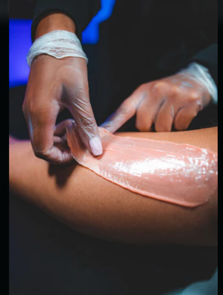Full Legs Wax