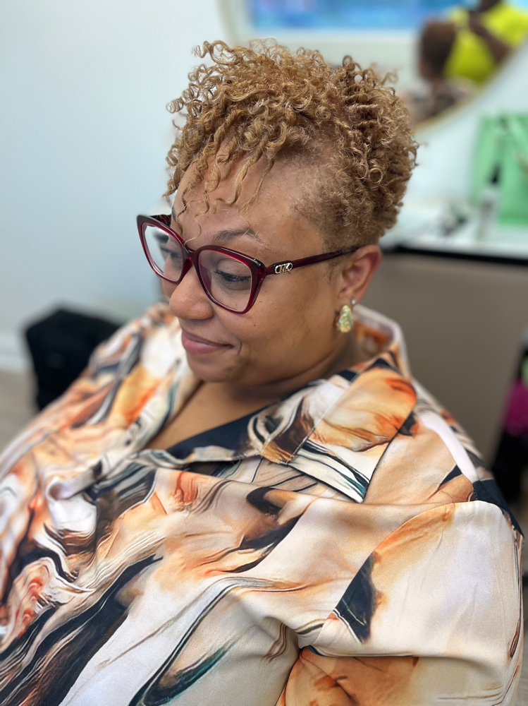 Texture Pixie Cut Experience