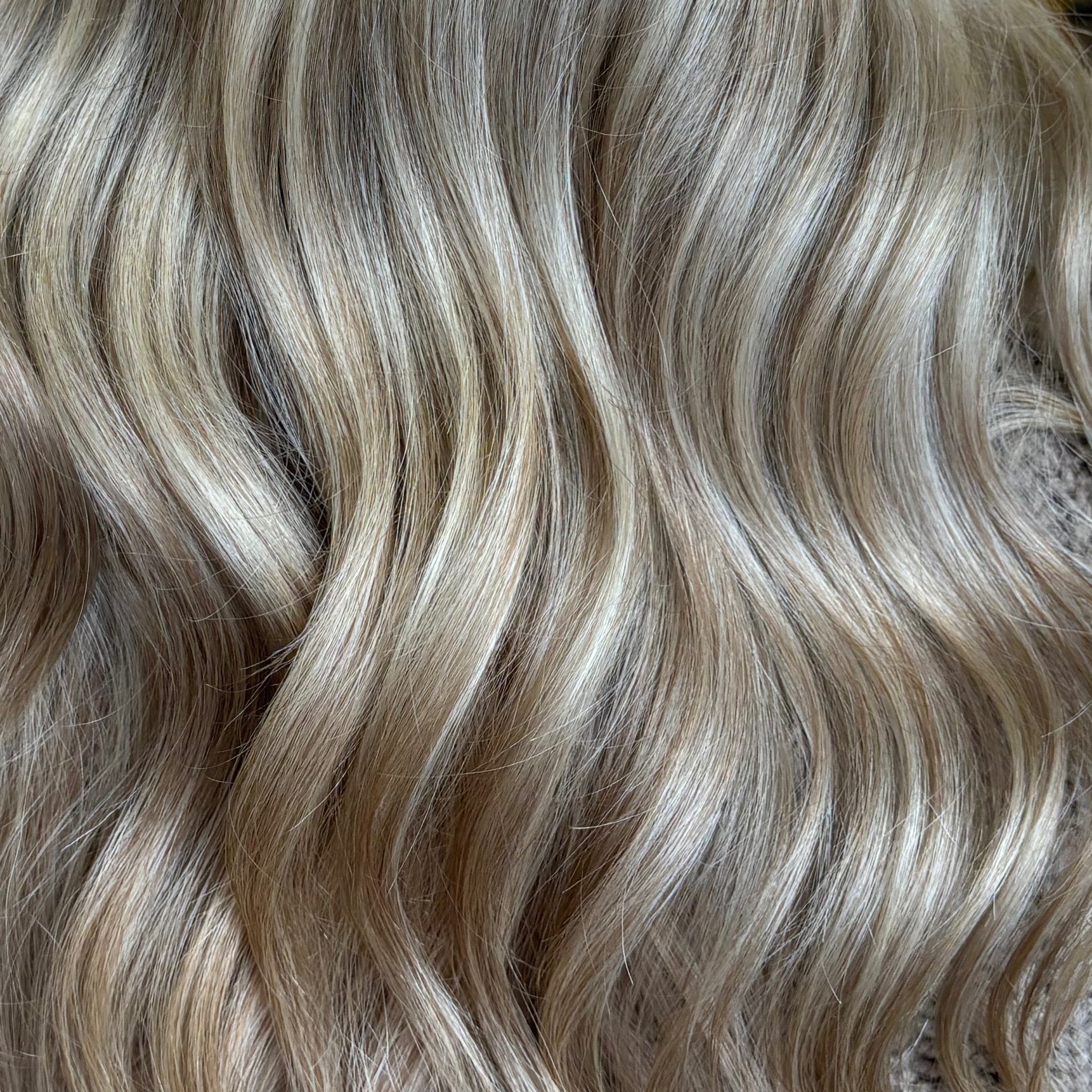 highlighting services at Gloss and Glow in Vancouver, WA