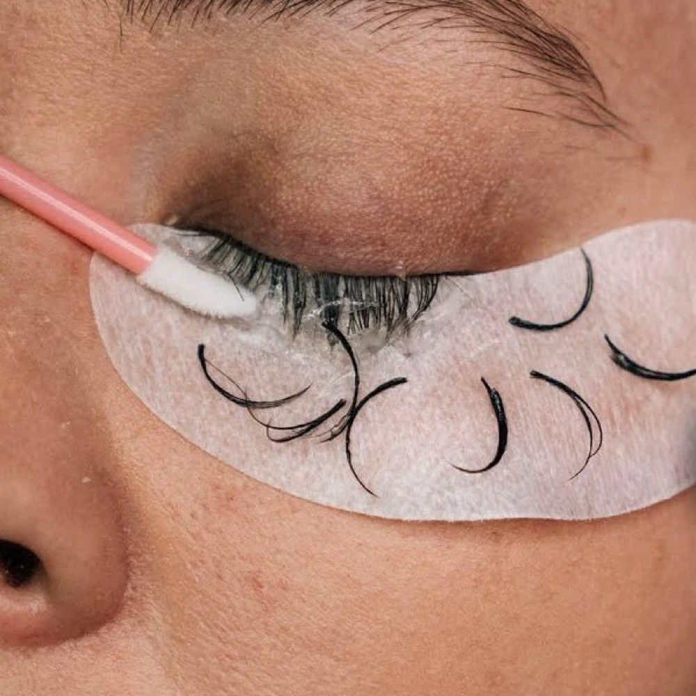 Lash Removal at Enchanting Lashes LLC in Colorado Springs, CO