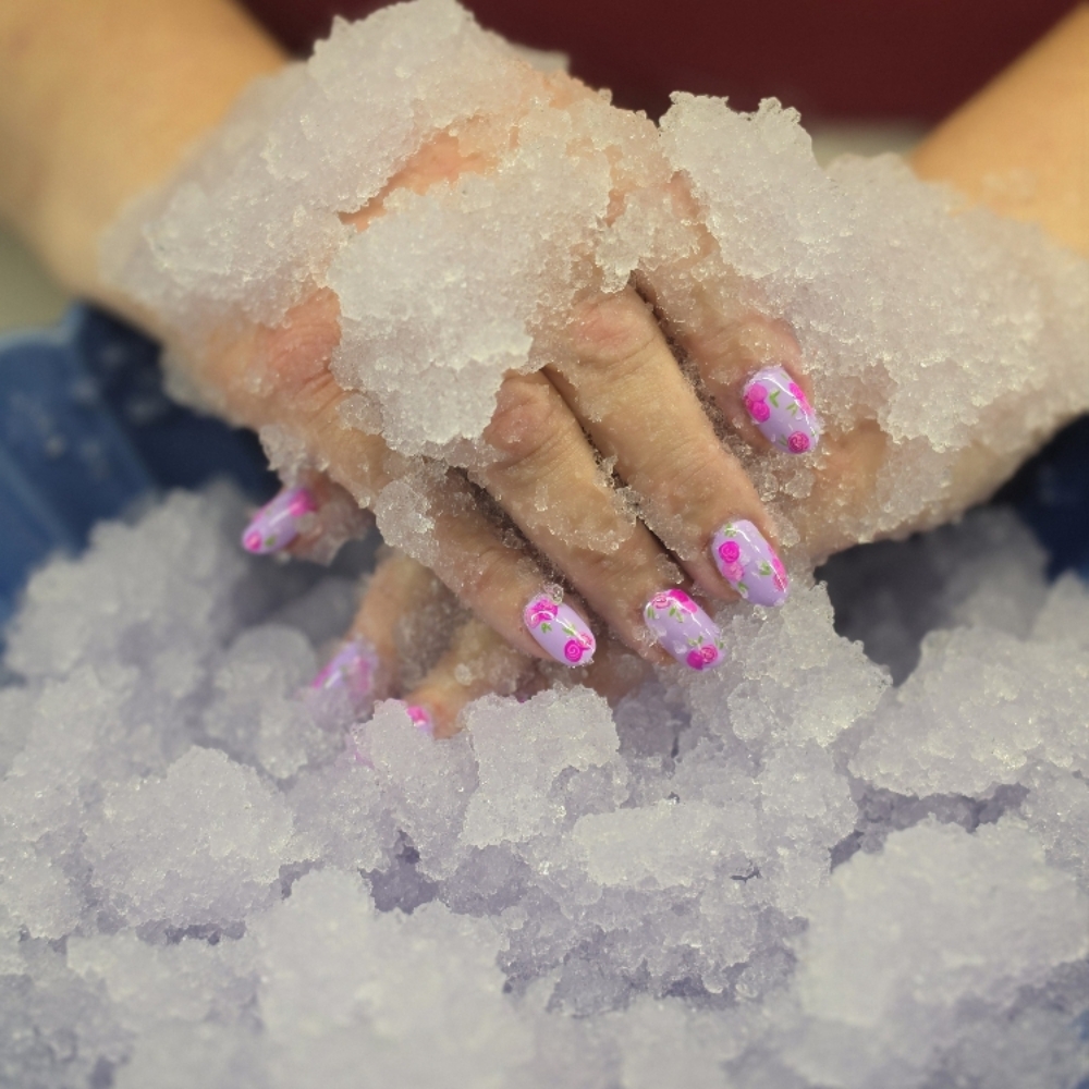 Gel-Ohh! Hydrating Jelly Soak at Violet Thistle by Haley in Galion, OH