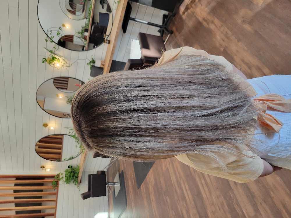 Blonding Service