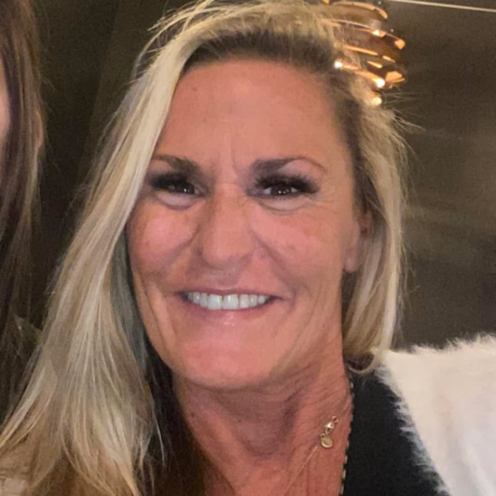 Tabitha Brandon at Salty Sisters Salon in Grove, OK