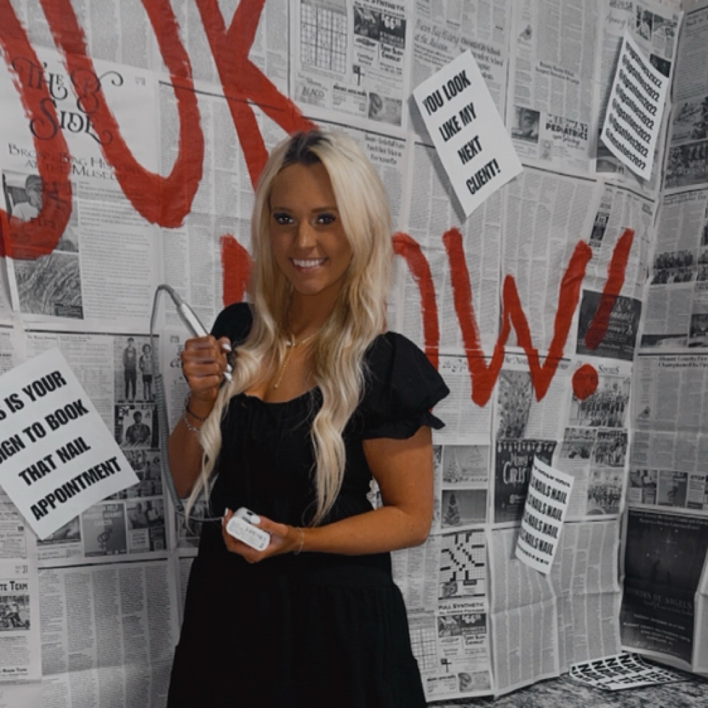 Kayla Davis at Tips N’ Toes Nail Salon in Oneonta, AL