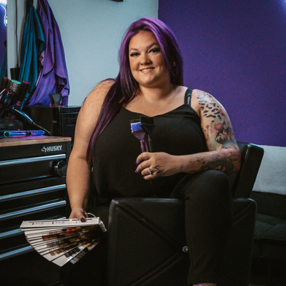 Zoie Hickman (Cosmetologist)