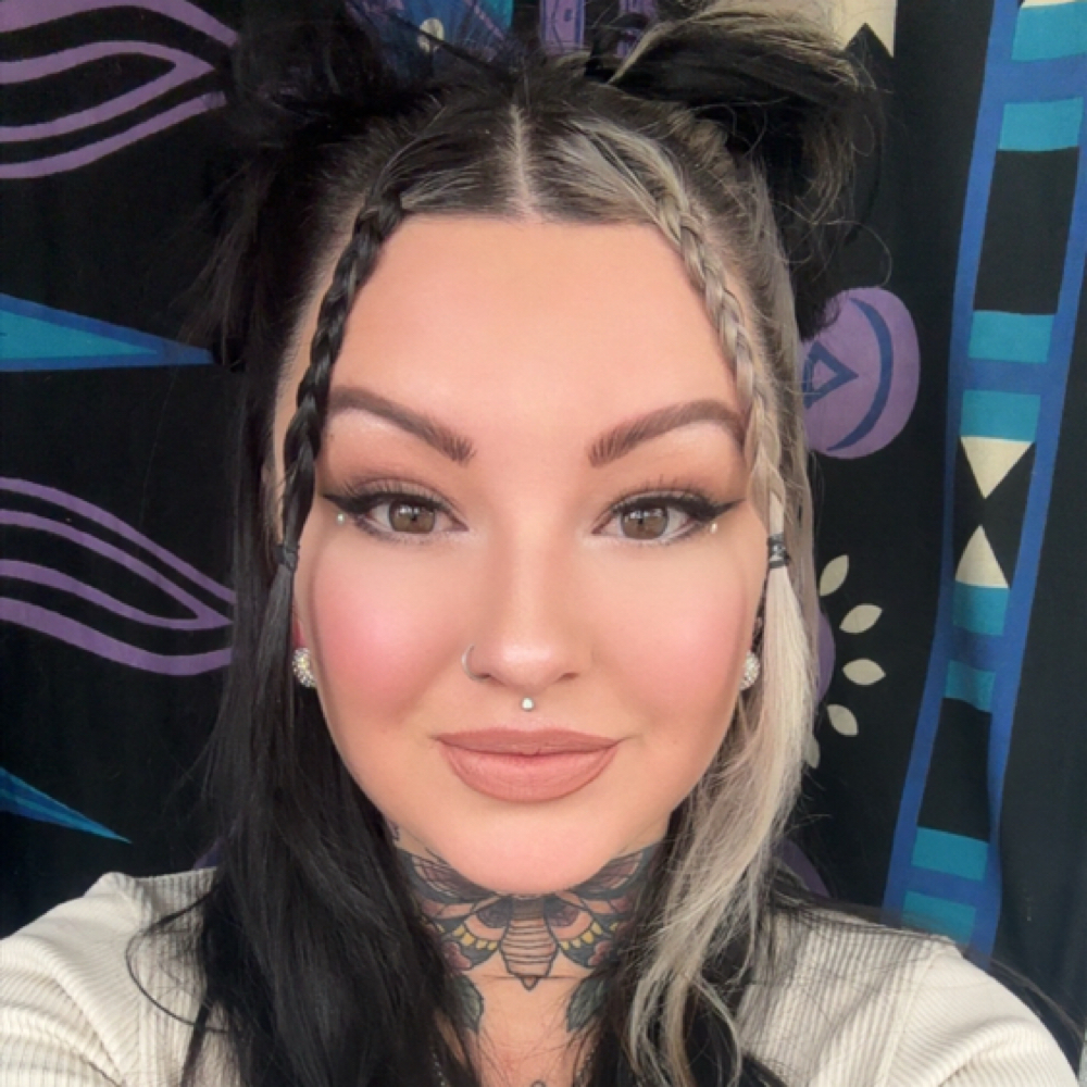 Sabrina A Simmons at Salon Obsidian in Clarksville, TN