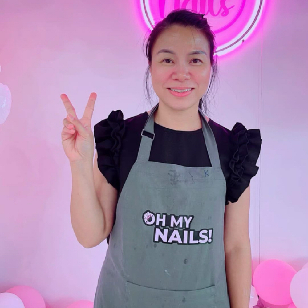 Amy Amy at Oh My Nails! in Longview, TX