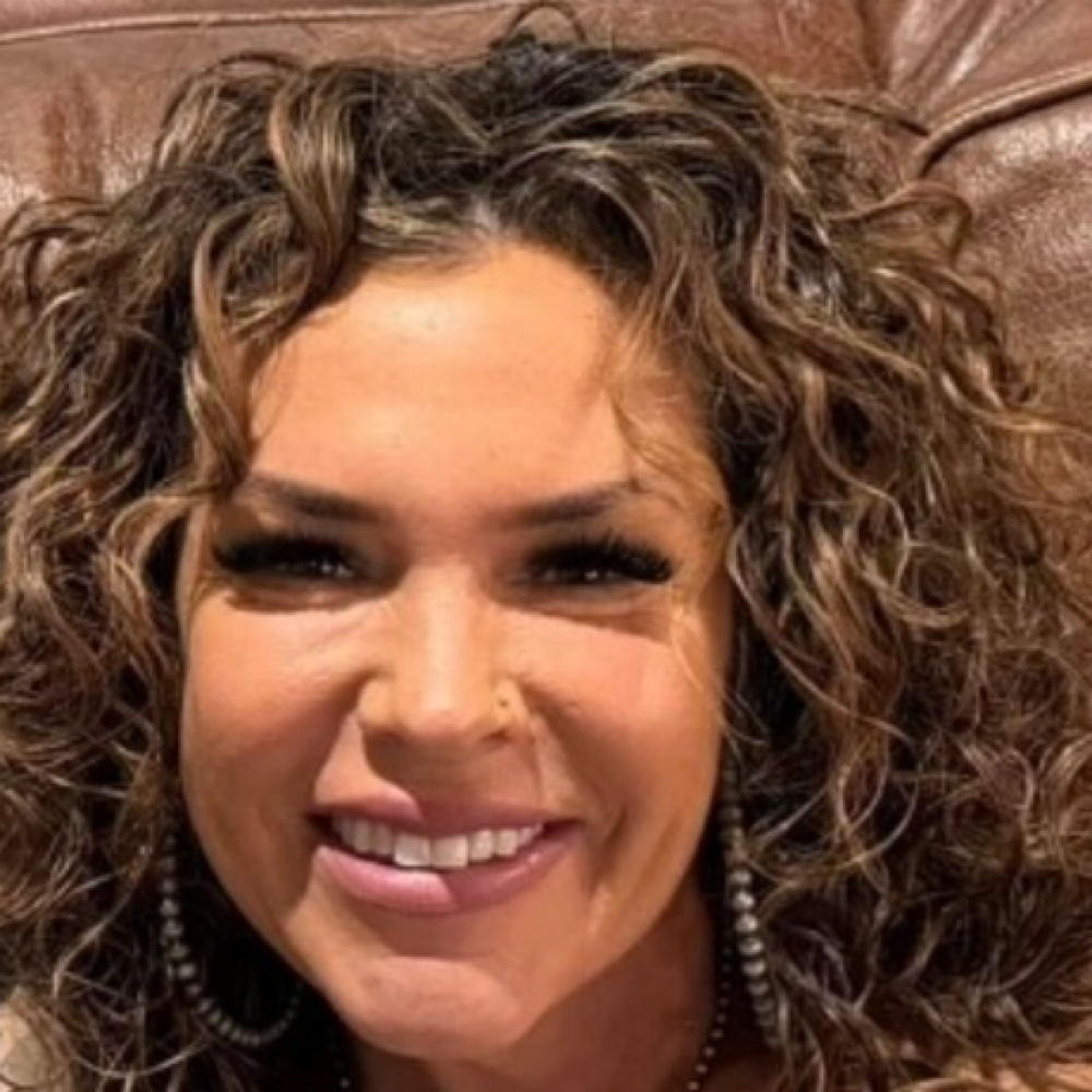 Nicole Noles at Desert Rose Beauty Co in Friendswood, TX