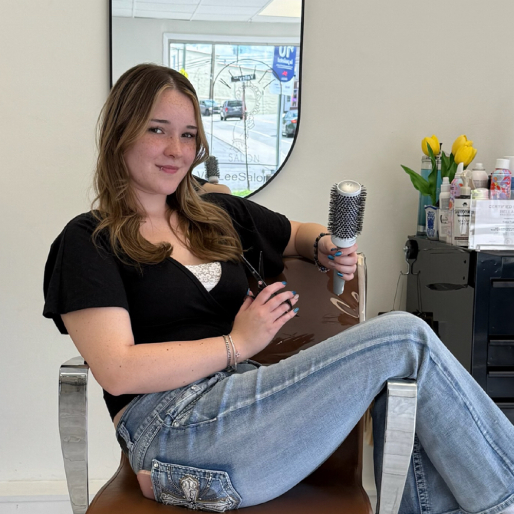 Kiera Truex at Vee Lee Salon in Walden, NY