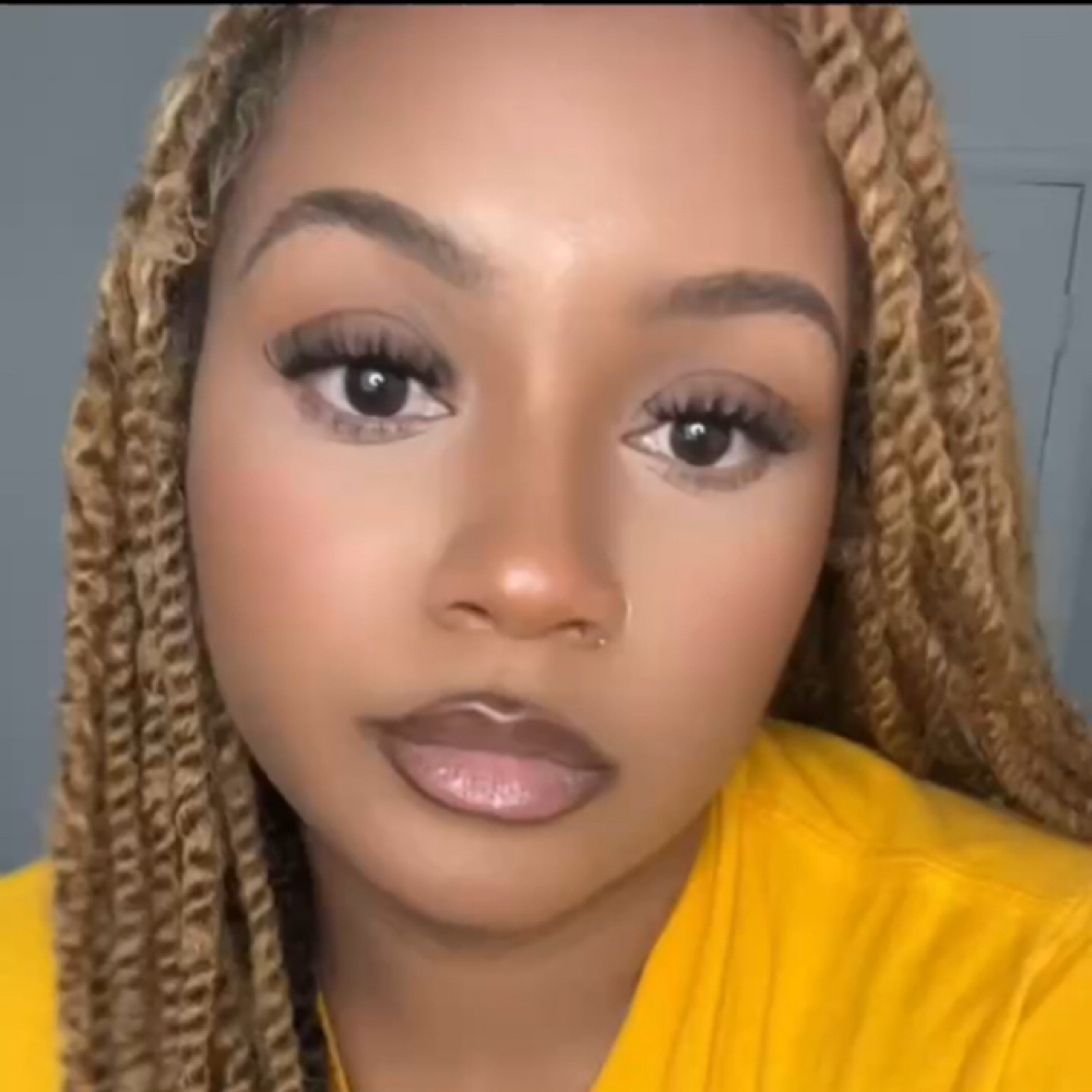 Mercedes Douglas