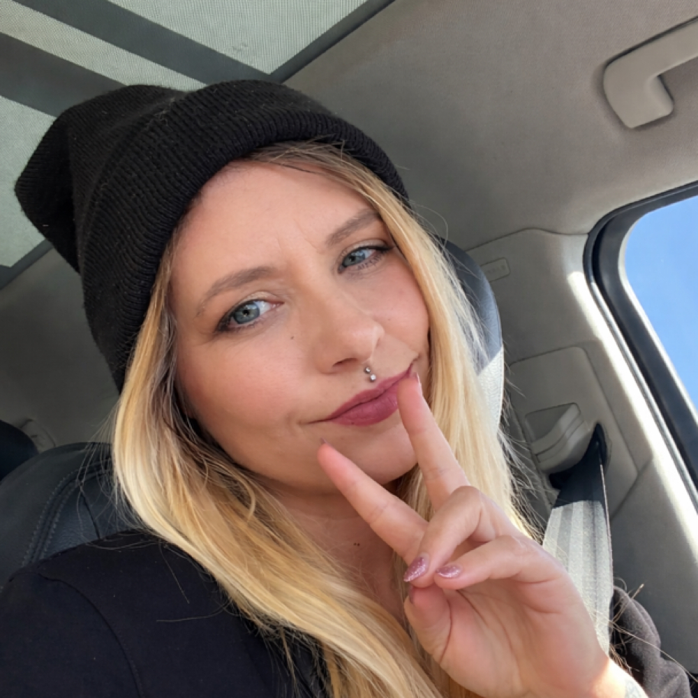 Laura Raczka at The Salon USC Village in Los Angeles, CA