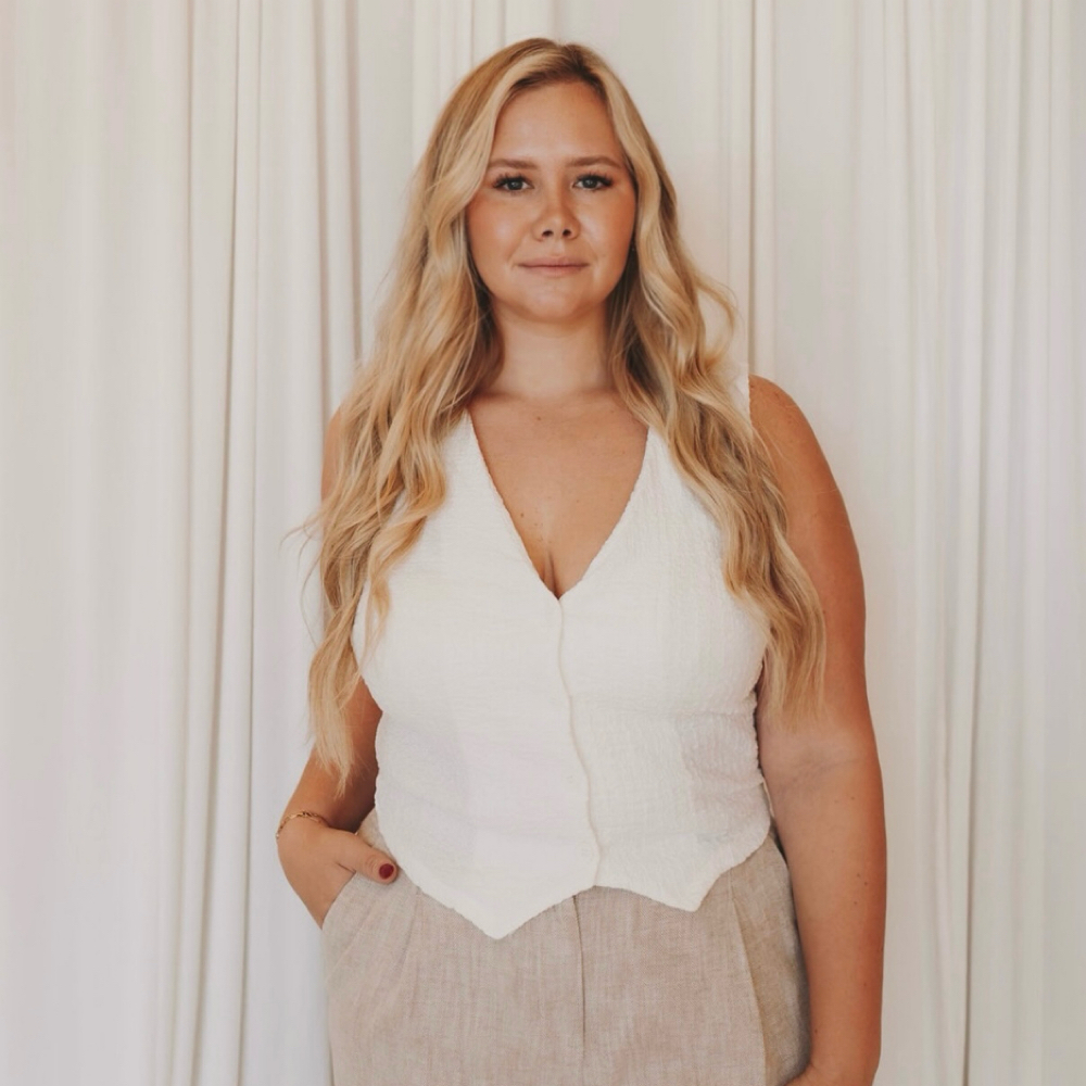 Paige Davis at Ink Bar in Chambersburg, PA