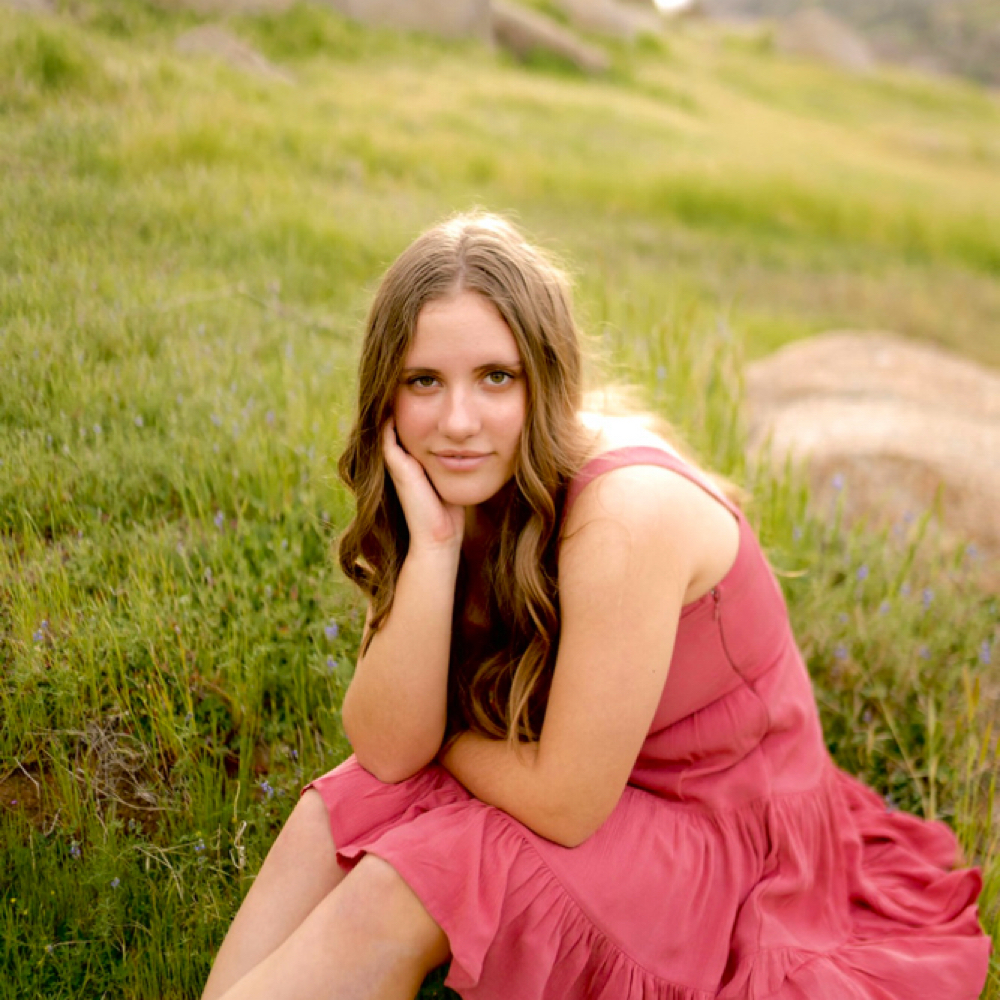 Halle Medcalf