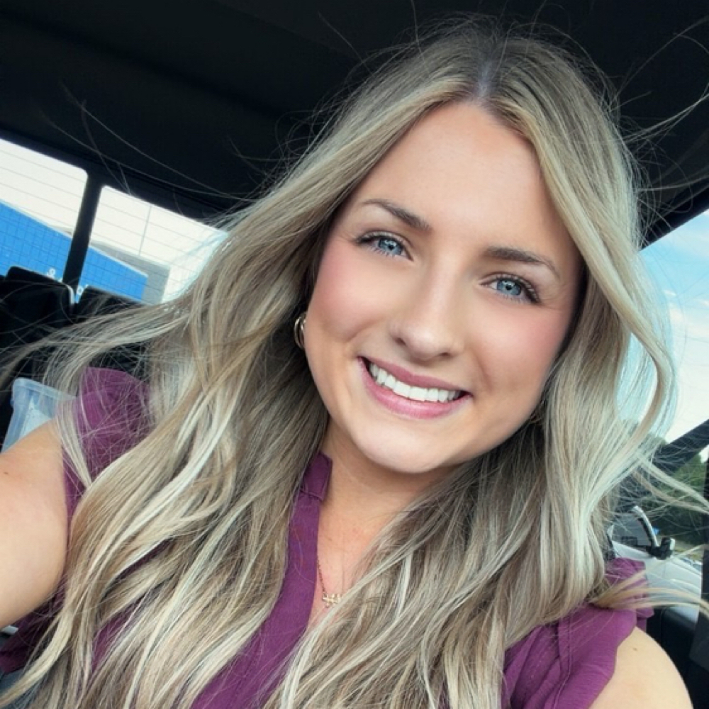 Sage Richardson at Envy Studio & Co. in DeQueen, AR