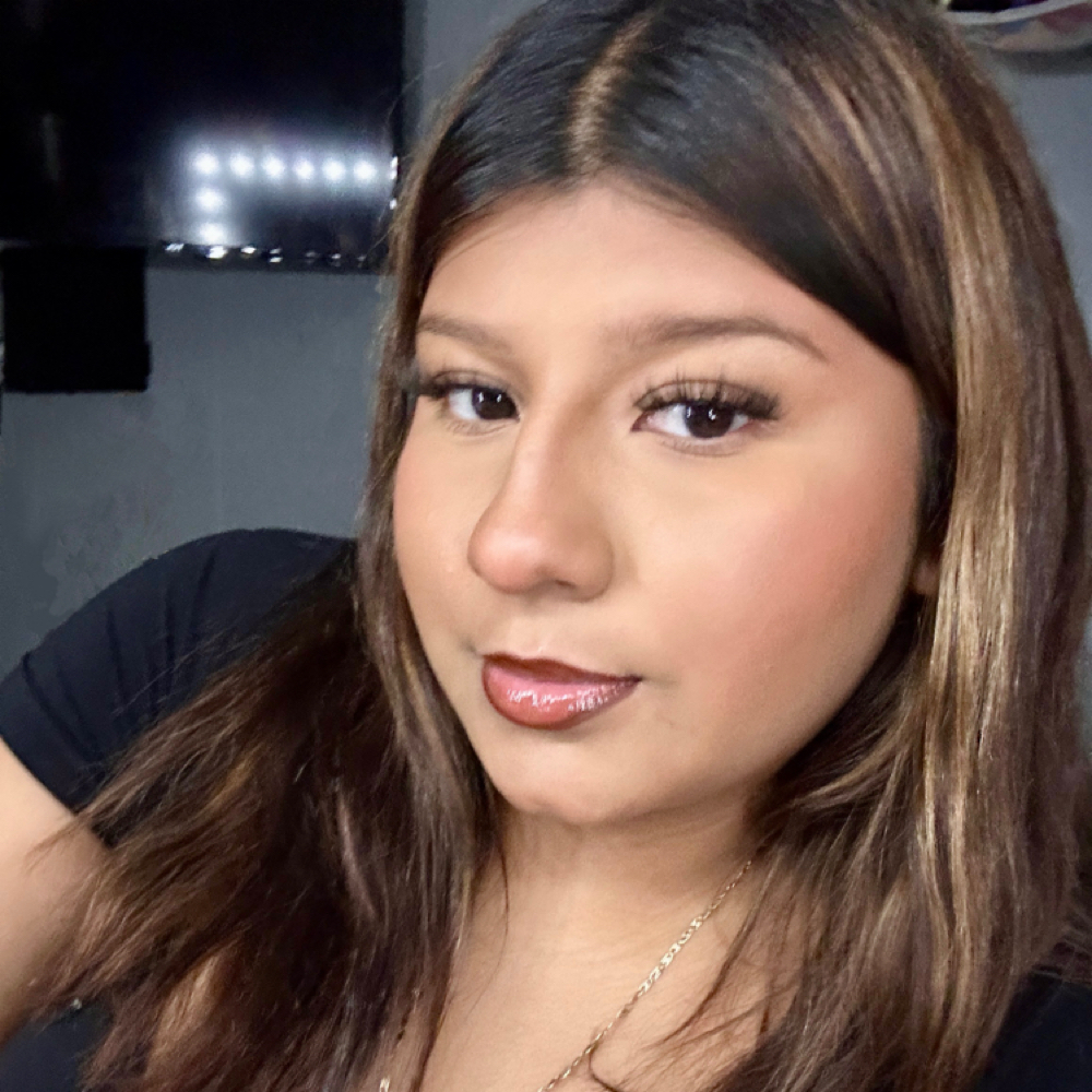 Nathaly A. at Cherish Nails & Beauty in Grayslake, IL