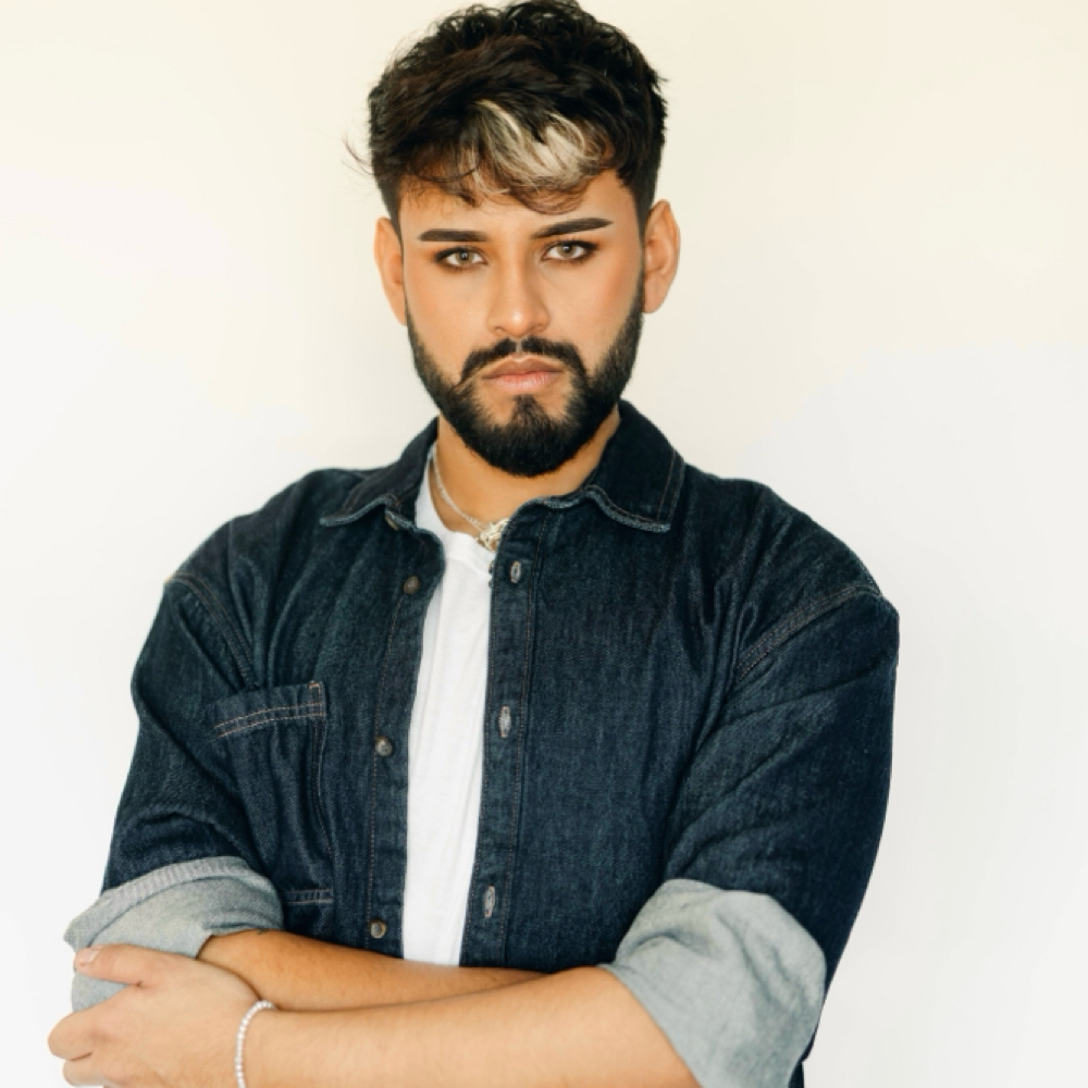 Luie Vazquez at Haven & Hue Hair Salon in Reno, NV
