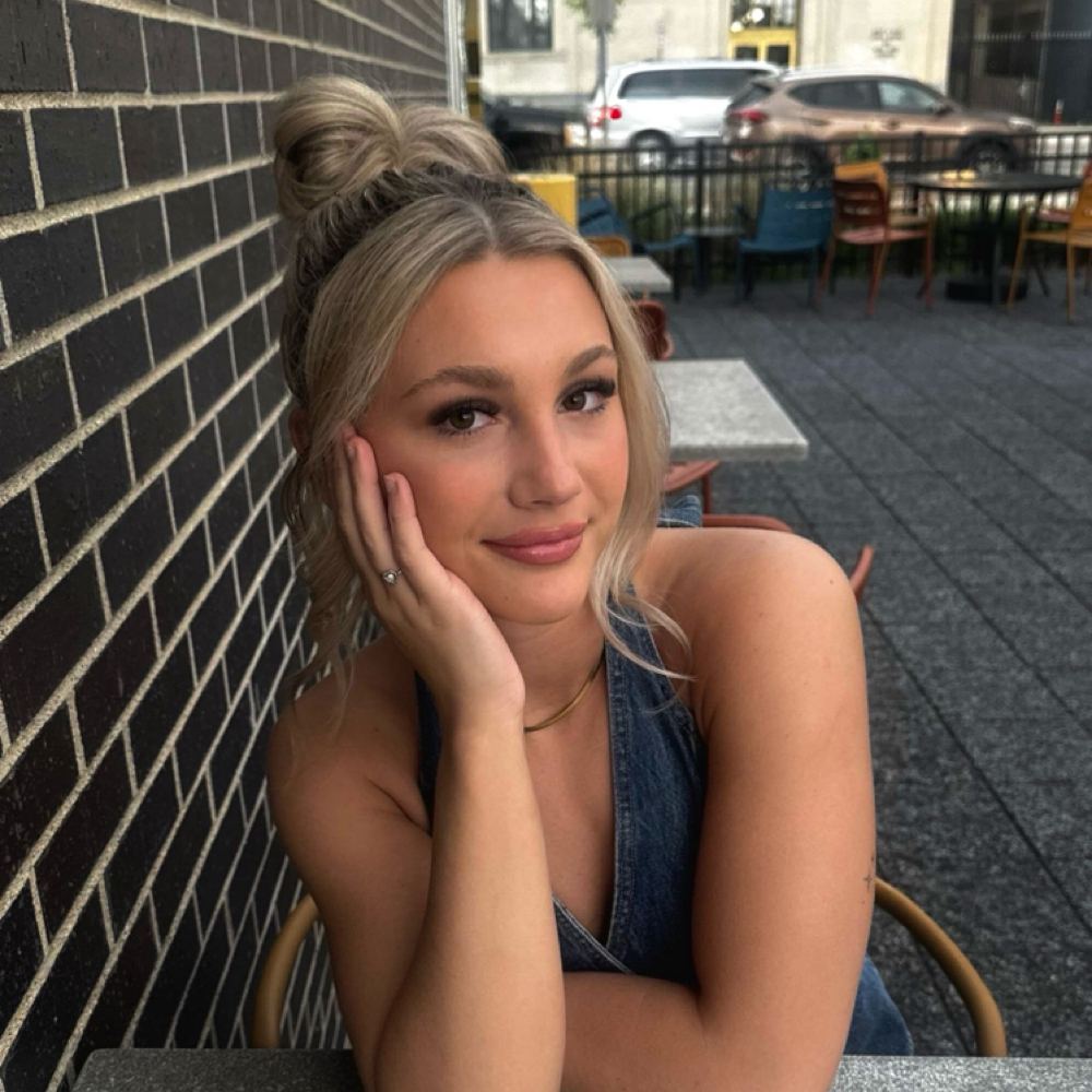 Paris Gurley at Luminous Hair Spa in Niles, MI