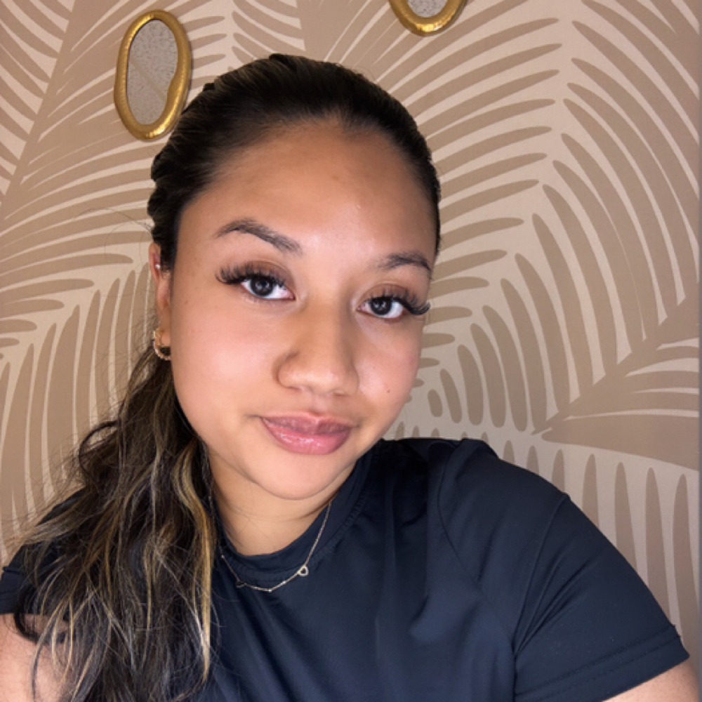 Theresa Cua at Mirror Beauty Collective - Independent Beauty Professionals in South Portland, ME