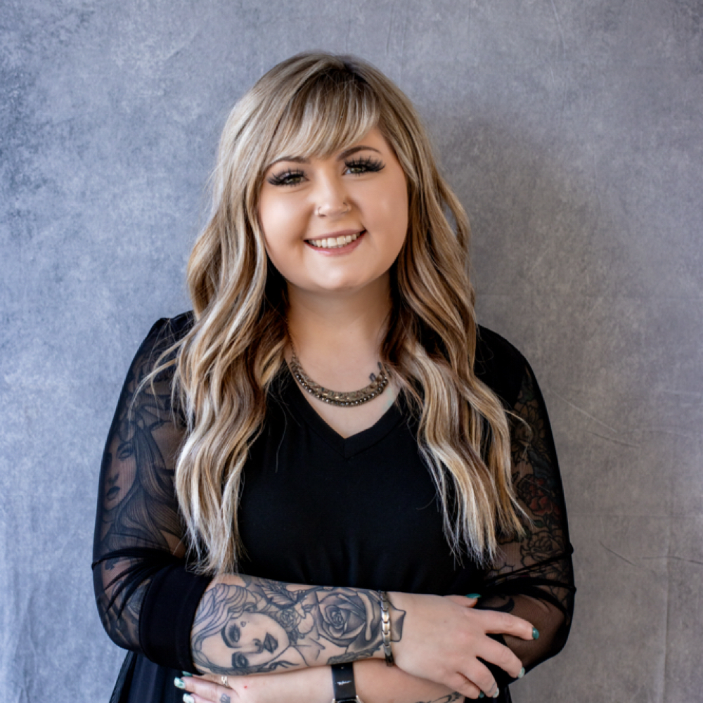 Emily -Solar Stylist