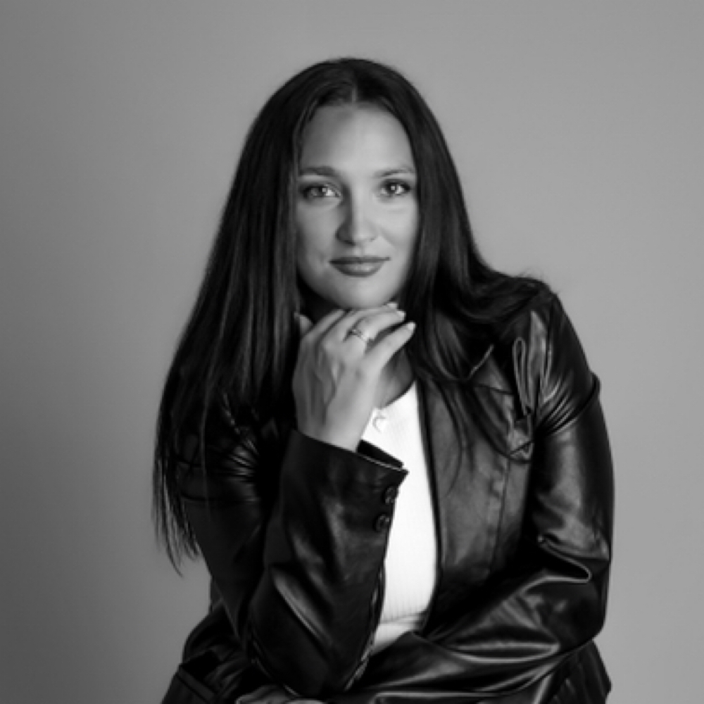 Gianna Johns at The Nail Hub Salon and Spa in Uniontown, PA