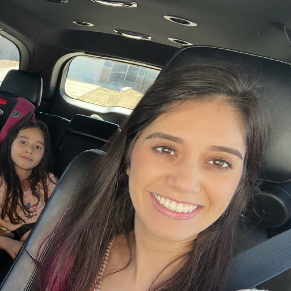 Yaqueline Muniz at Glamour Salon in Garden City, KS