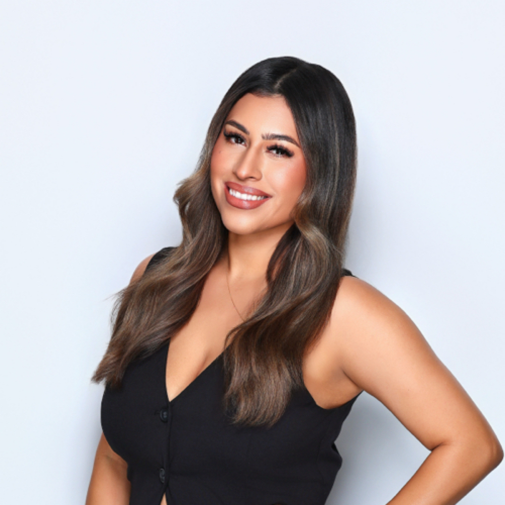 Stephanie Davis at Hair Junkies Salon in Victorville, CA