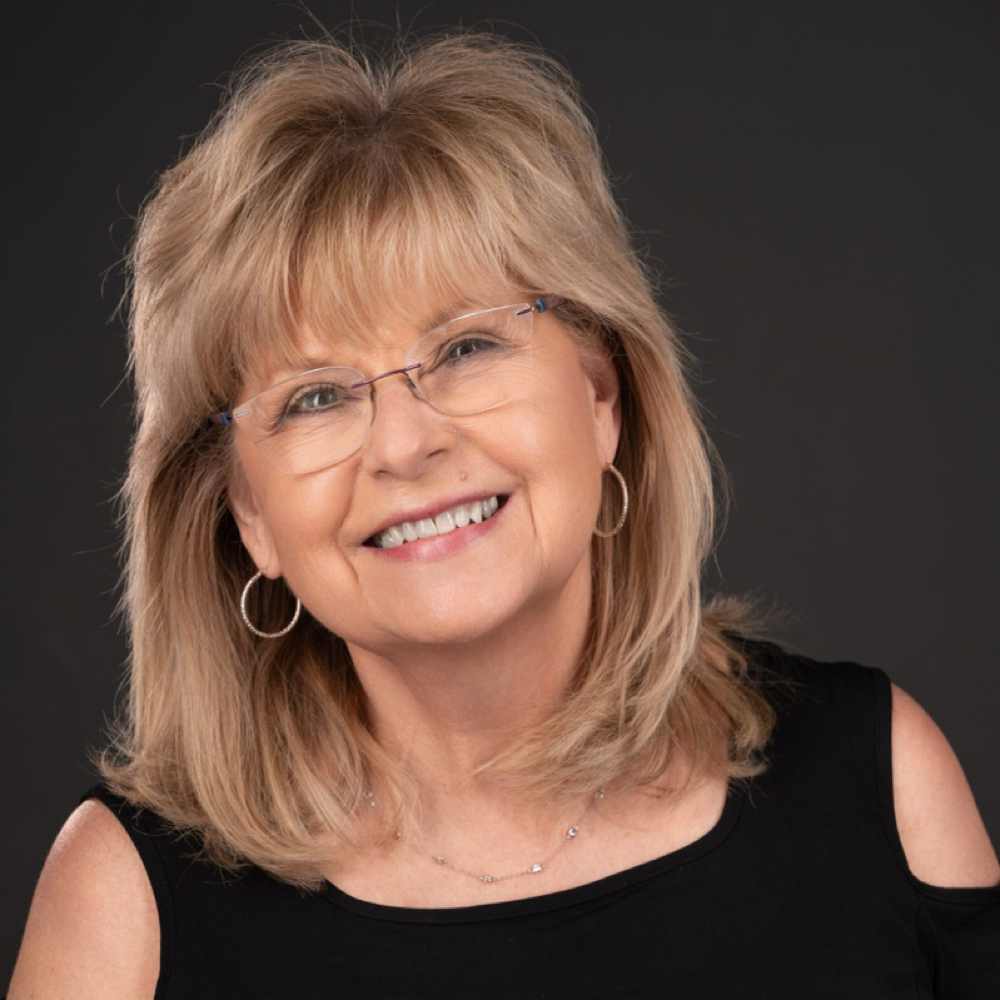 Leslie Houston at Reflections Salon & Day Spa in Martinsville, VA