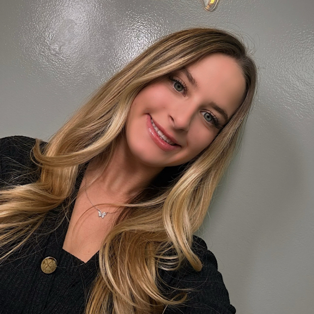 Jenna Fennern at Glow Haus Salon Suites in Canfield, OH