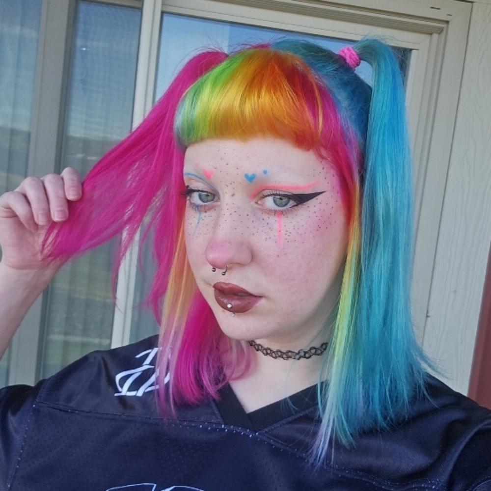 Railey Swaims at Sagrado Salon and Skin in Richland, WA