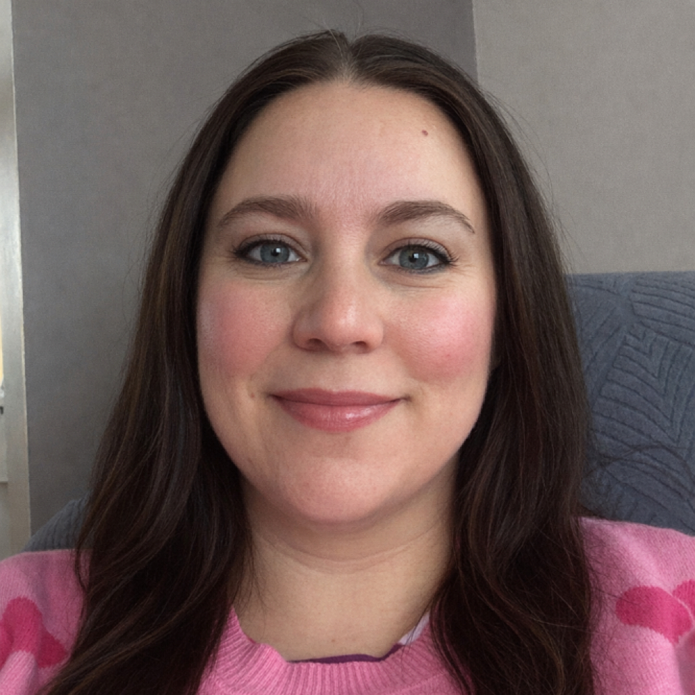 Rebecca Arens at Bare Beauty Aesthetics, LLC in Saint Charles, MN