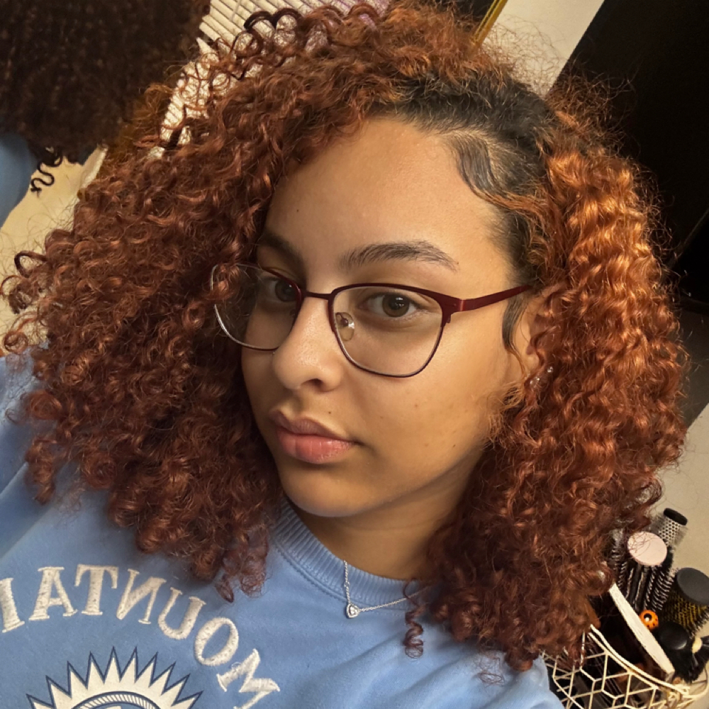 Yuleisi Lantigua at Cosecha nails and beauty in Haverhill, MA