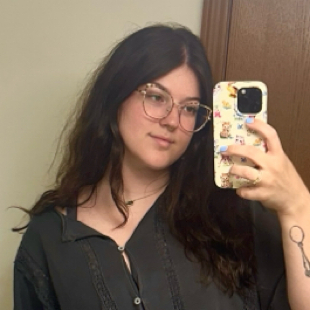 Marley Gambrill at The Nail Room in Shelbyville, IL