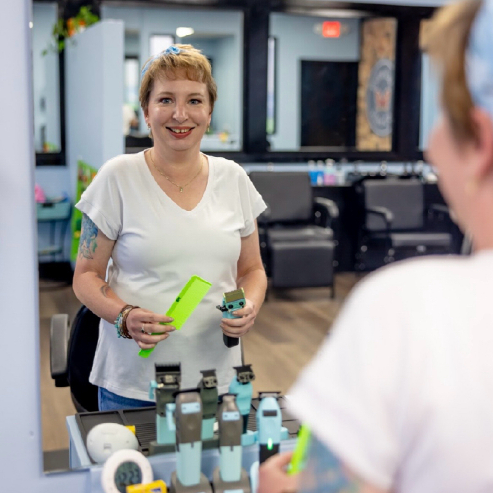 Shelby Weaver at Extra Care Hair Co. in Springfield, MO