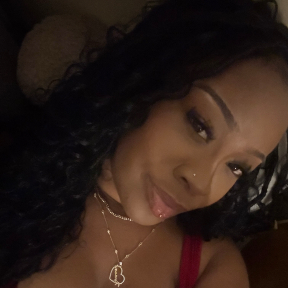 Tiy (Braider) at DLB Salons in San Diego, CA