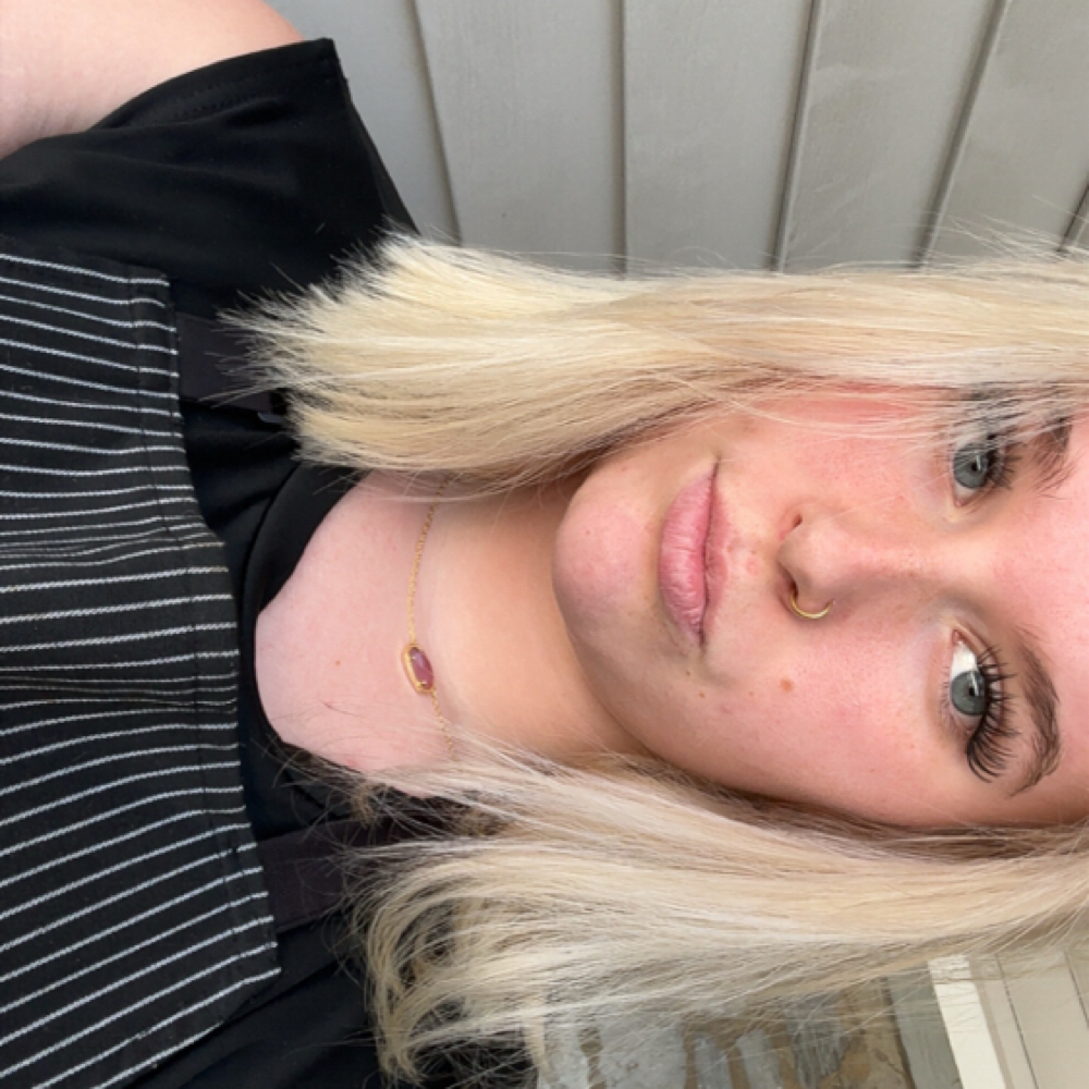 Daytime-Cassidy Leitzel at Walk With Scissors in Middletown, PA