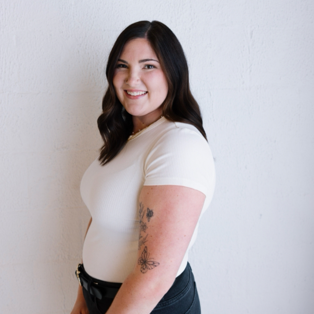 Tori Mattice at Honey & Glow Beauty Co in Dandridge, TN