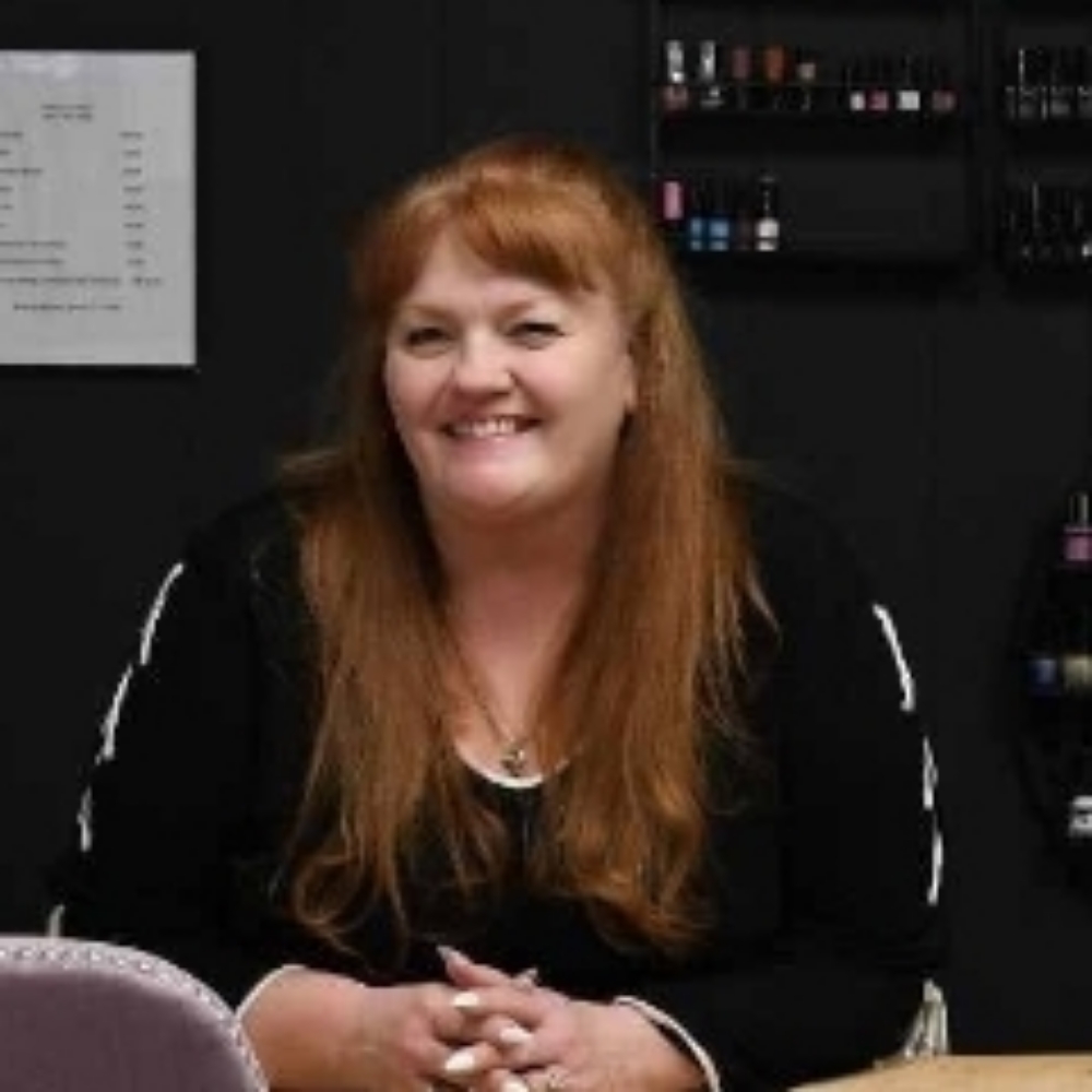 Amber Griffin at Main Beauty Salon & Spa in Arab, AL
