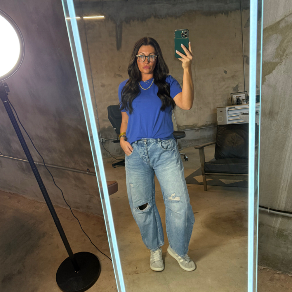 Taylor McAllester at Swanki Lash & Brow Bar WF & MW in Weatherford, TX