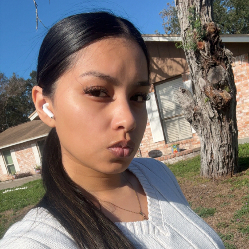 Anessa Hughes at Sittin Pretty Spa in Corpus Christi, TX