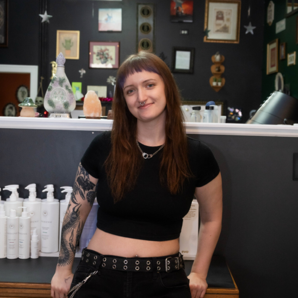 Roz - - She-Her at The Unmasked Coven in Lombard, IL