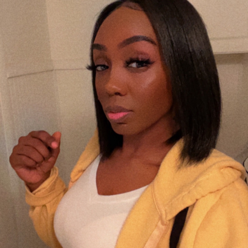 Latriece Lyons at Lavish Lee’s nails & esthetics llc in Beckley, WV