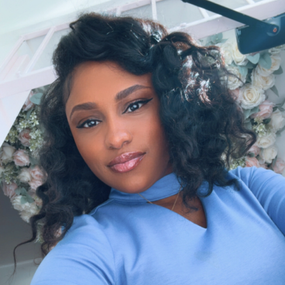 Anniesha Thomas