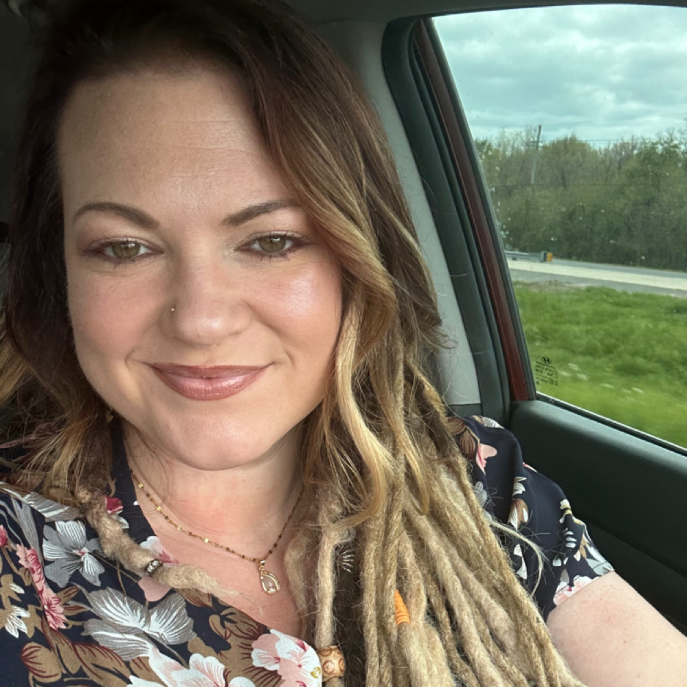 Misti Alvarez at Misti Rose Salon Suites in Lafayette, LA