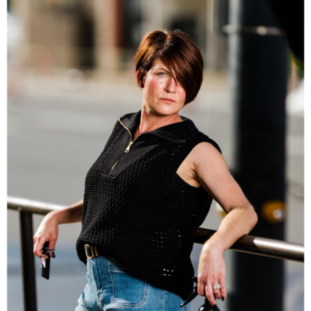 Tiffany Linder at Shear Illusions in Bellevue Ohio, OH