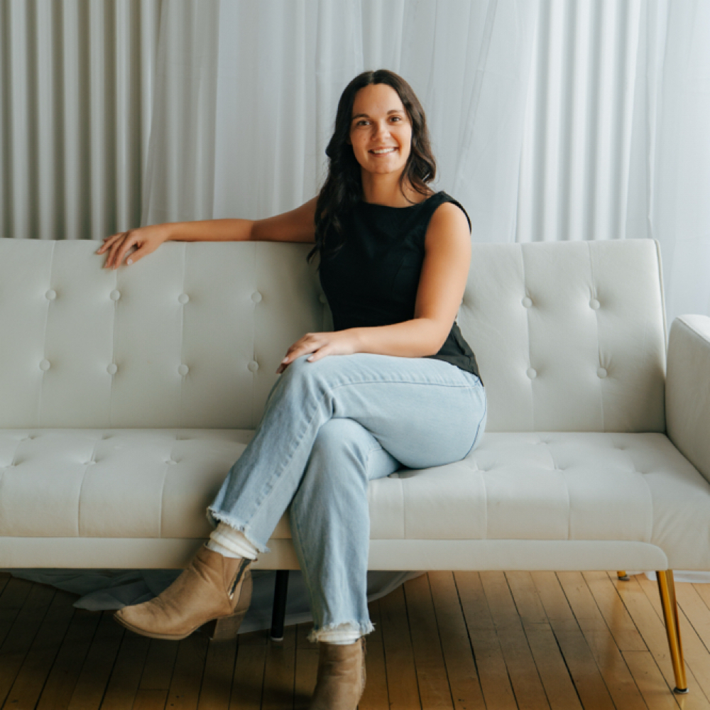 Bryanna Jensen at Shades of Paradise in Manitowoc, WI