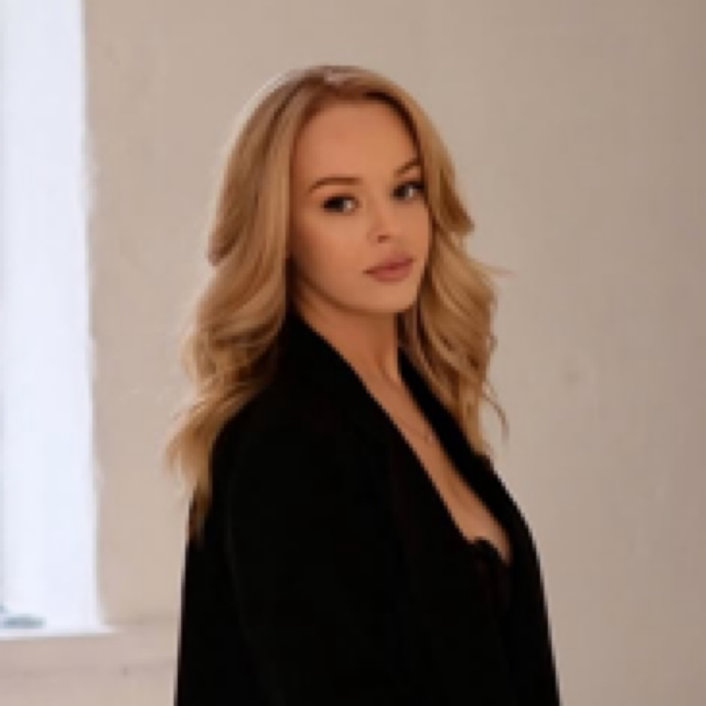 Julia V